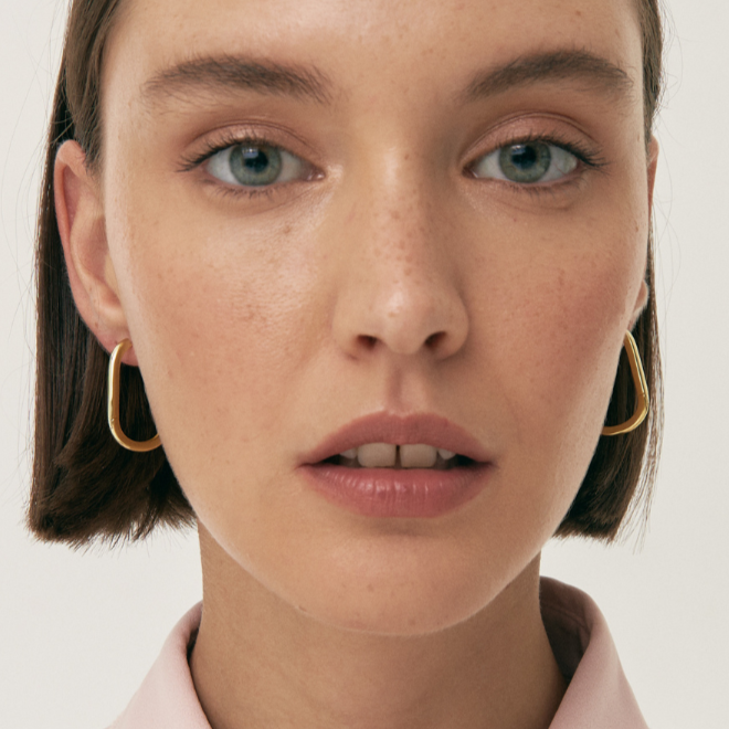 ESSENTIAL EARRINGS