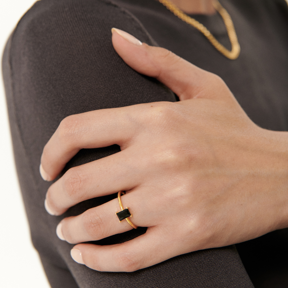 BLACK CARLA RING